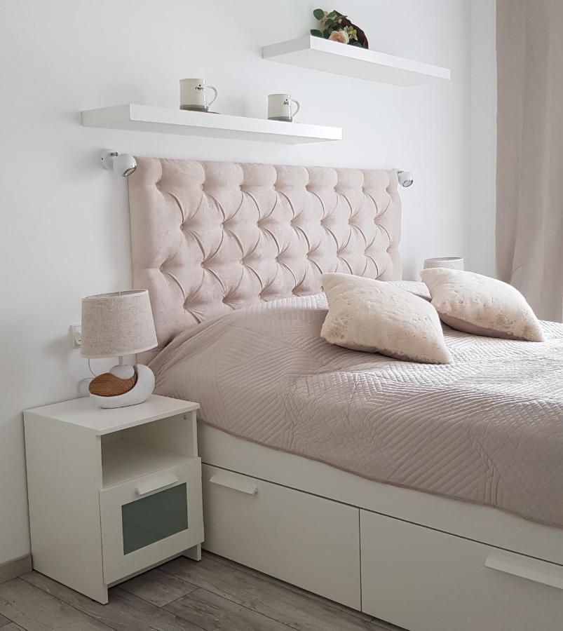 Boznicza Old Town Lux Apartment, Self Check-In 24H, Free Parking Posen Exterior foto