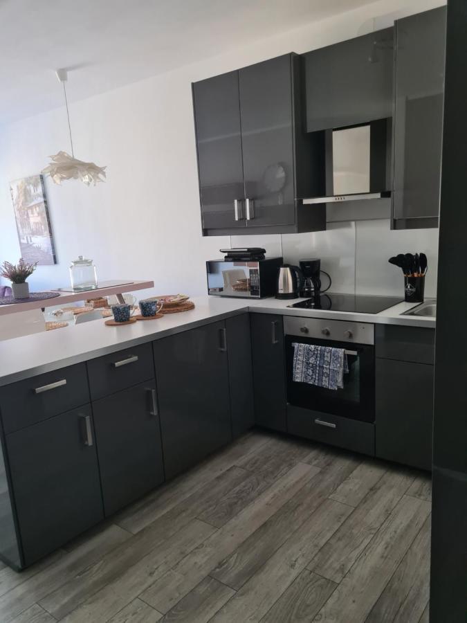 Boznicza Old Town Lux Apartment, Self Check-In 24H, Free Parking Posen Exterior foto