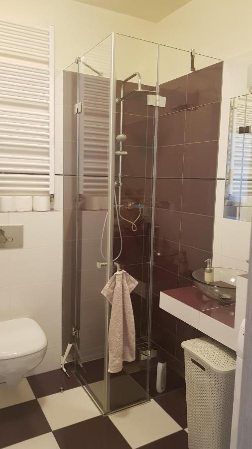 Boznicza Old Town Lux Apartment, Self Check-In 24H, Free Parking Posen Exterior foto